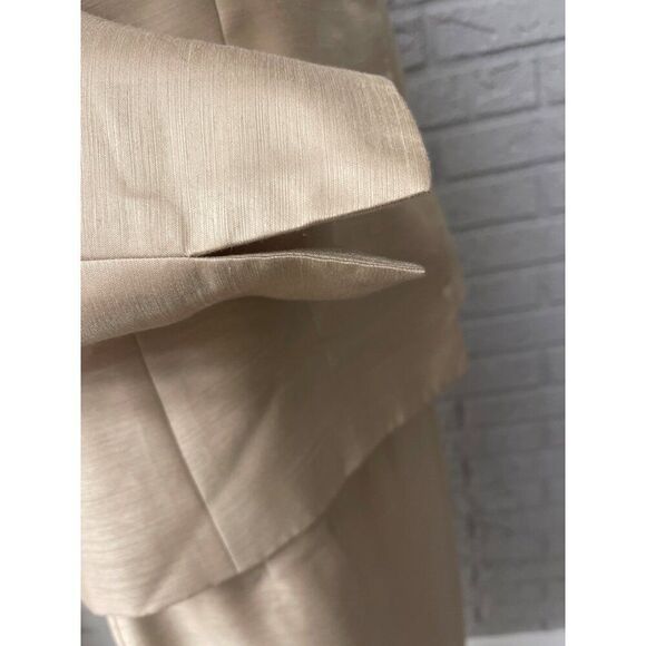 Le Suit Petite Women Champagne Beaded Embroidered 2 Piece Skirt Suit Size 10P - Picture 12 of 13